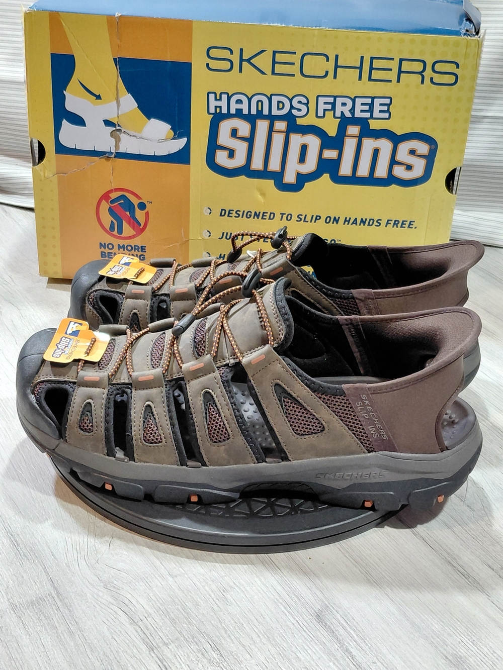 NWT Skechers Men’s Tresman-Norvick Brown Hands Free Slip-In Sandals SIZE MENS 12